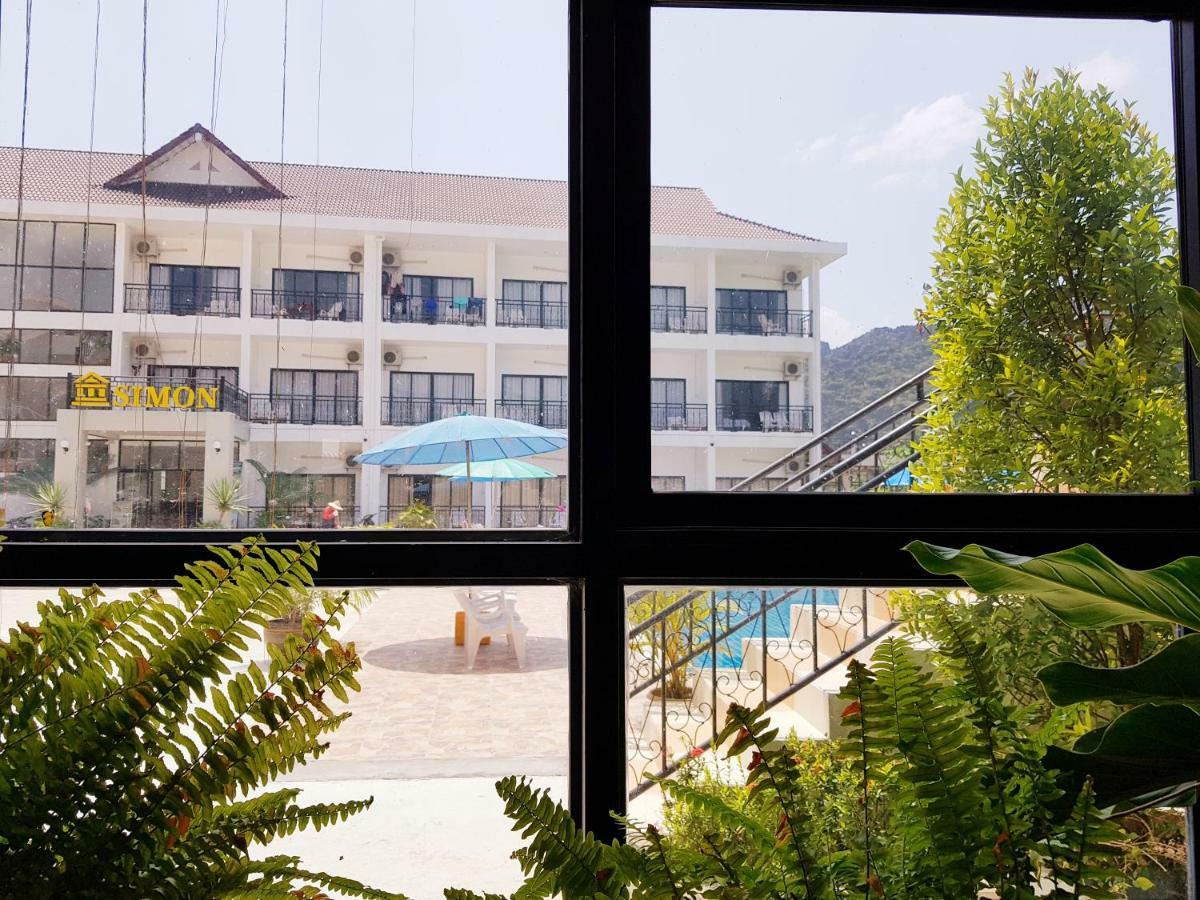 Simon Riverside Hotel Vang Vieng Esterno foto