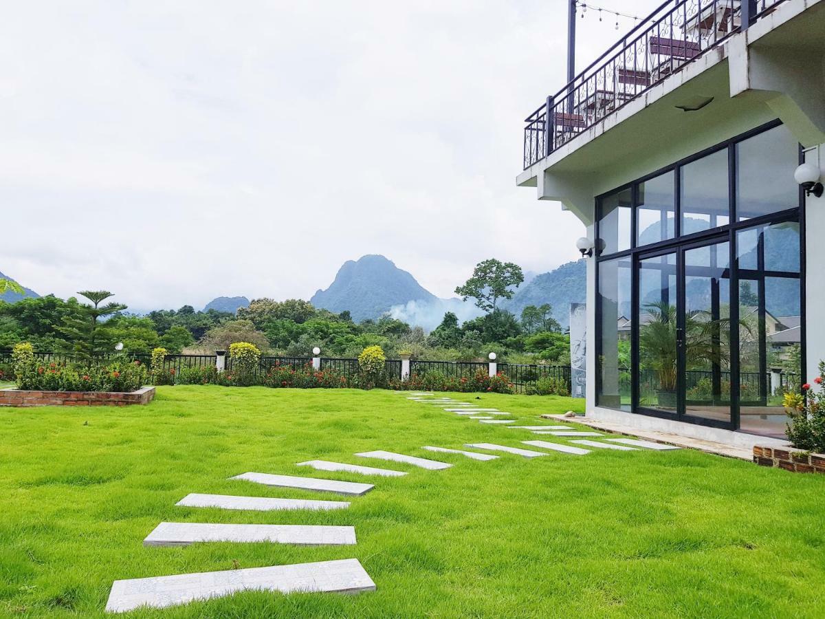 Simon Riverside Hotel Vang Vieng Esterno foto