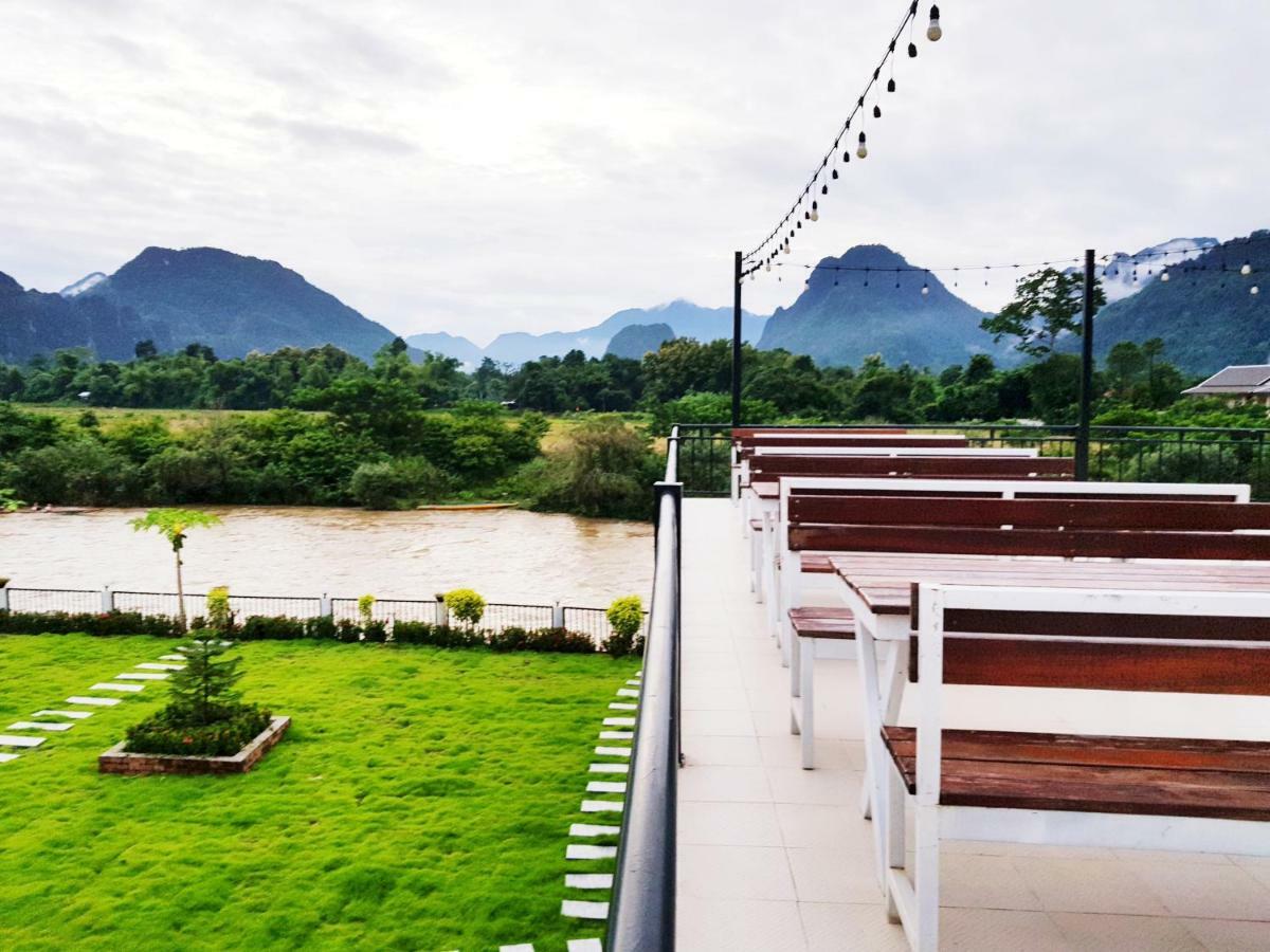 Simon Riverside Hotel Vang Vieng Esterno foto